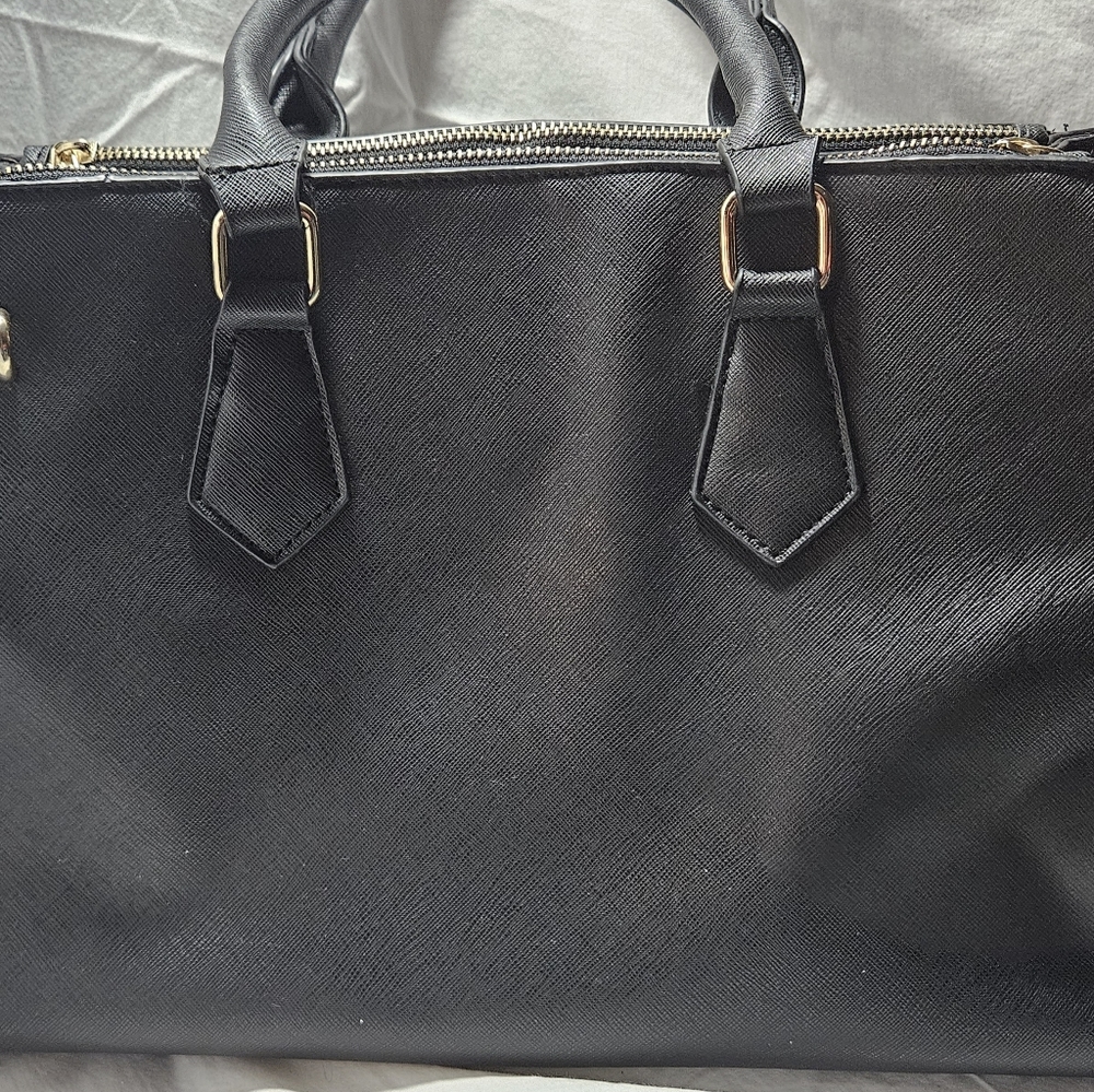 Roomy Satcel Purse